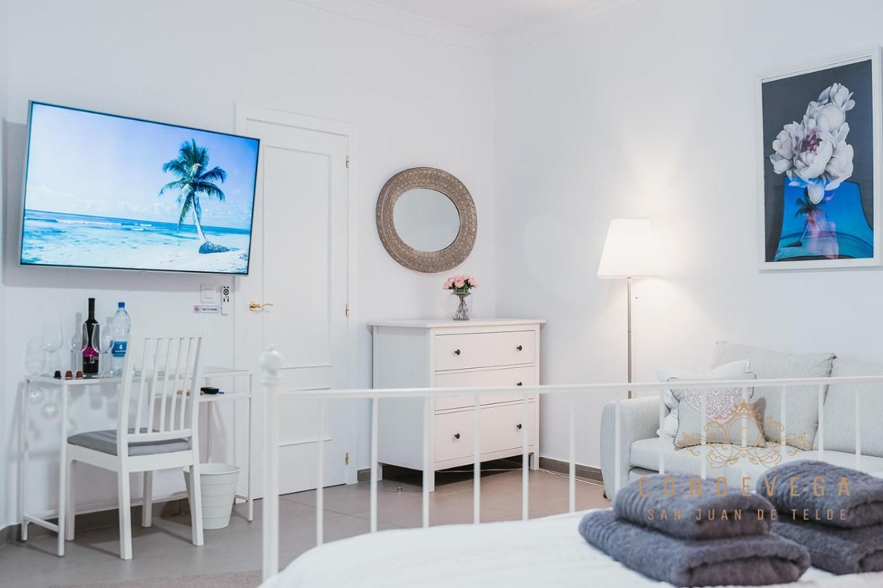 Vv Condevega Hotel Telde Bagian luar foto
