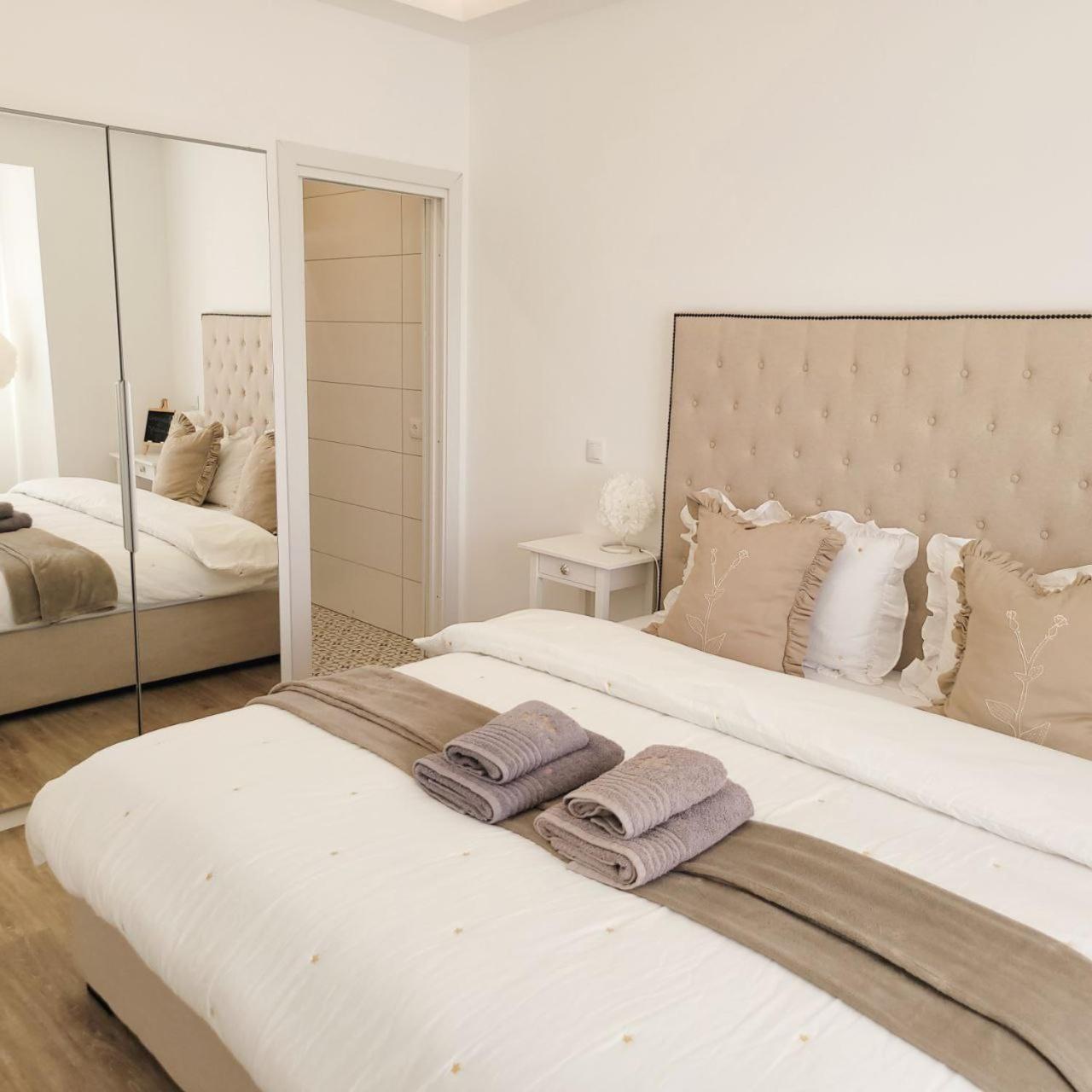 Vv Condevega Hotel Telde Bagian luar foto